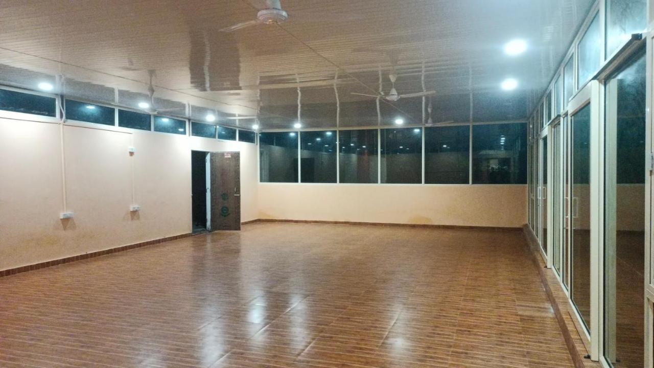 Hotel Abhayam Ashram Rishīkesh Exterior foto